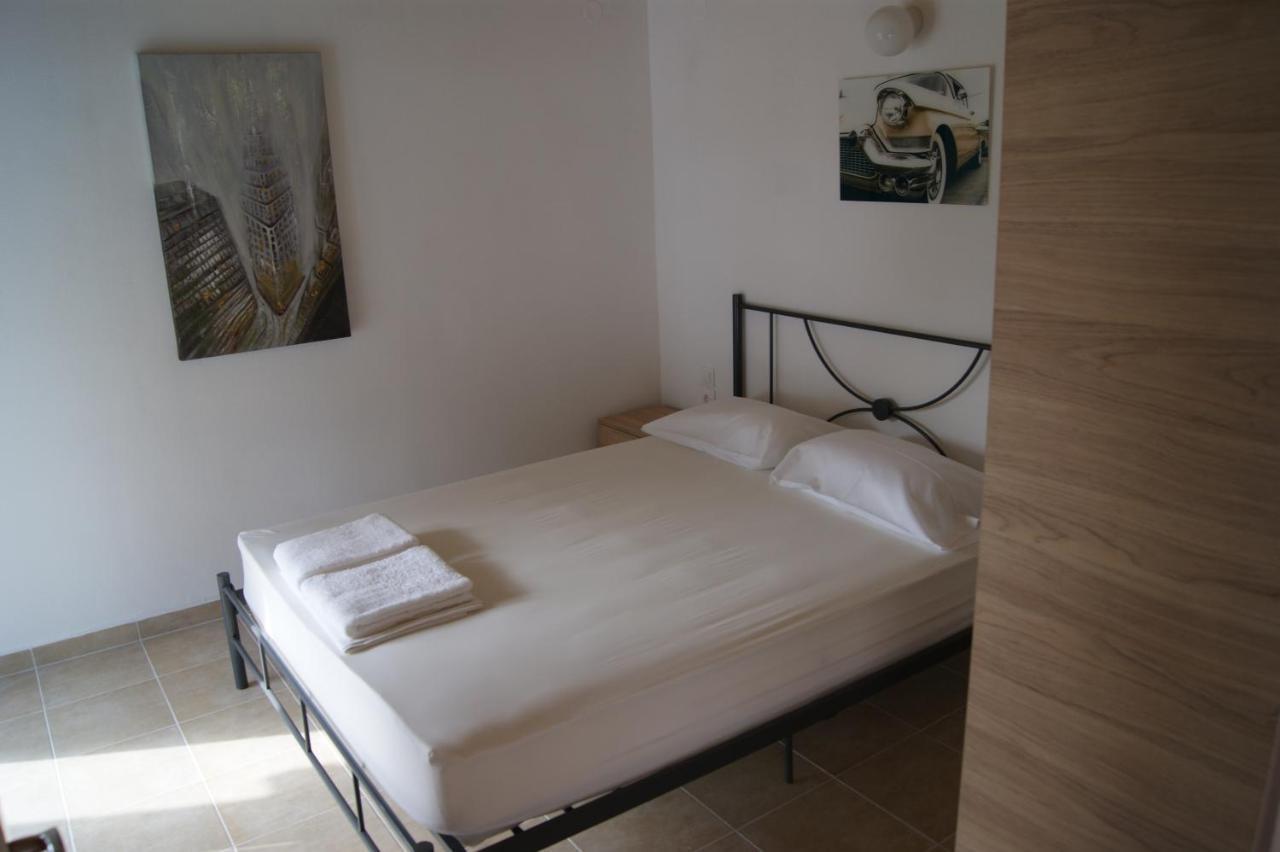 Villa Elpiniki Trúlosz Kültér fotó